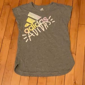 Adidas t-shirt